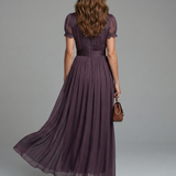 Sophie | Robe longue à taille froncée et ouverture goutte