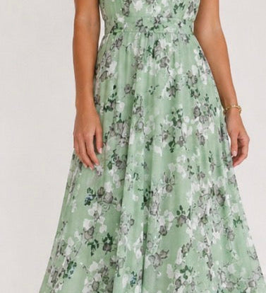 Victoire | Robe glamour flatteuse pour le ventre