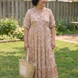 Clara – Robe midi fluide fleurie