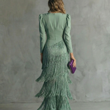 Clara | Robe midi élégante à manches frangées